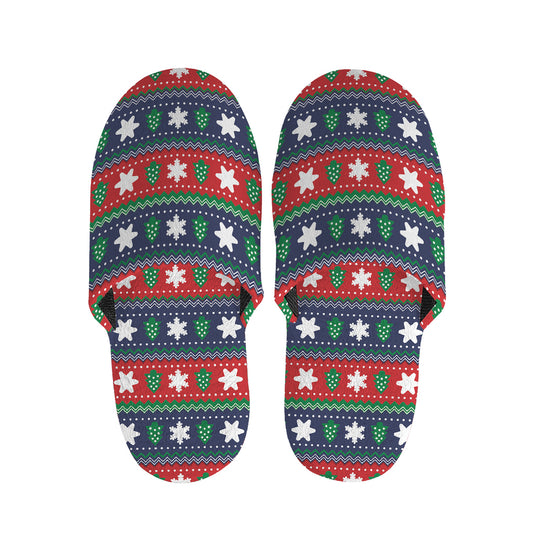 Scandinavian Christmas Pattern Print Slippers