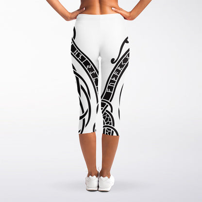 Scandinavian Yggdrasil Print Women's Capri Leggings