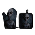 Scary Grey Alien 3D Print Oven Mitt And Pot Holder Set