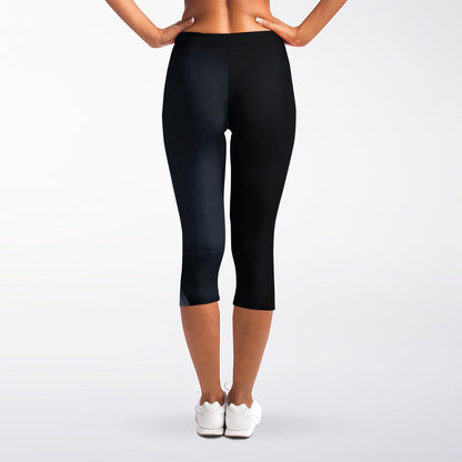 Scary Grey Alien 3D Print Women's Capri Leggings