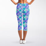 Sea Blue Mermaid Scales Pattern Print Women's Capri Leggings