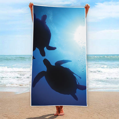 Sea Turtle Family Underwater Print Beach Towel