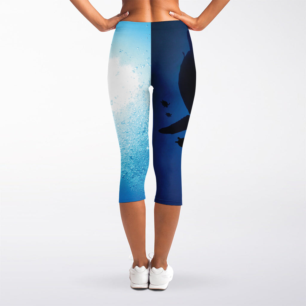 Sea Turtle Family Underwater Print Women's Capri Leggings
