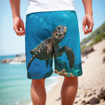 Sea Turtle Underwater Print Men's Cargo Shorts