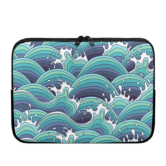 Sea Wave Surfing Pattern Print Laptop Sleeve