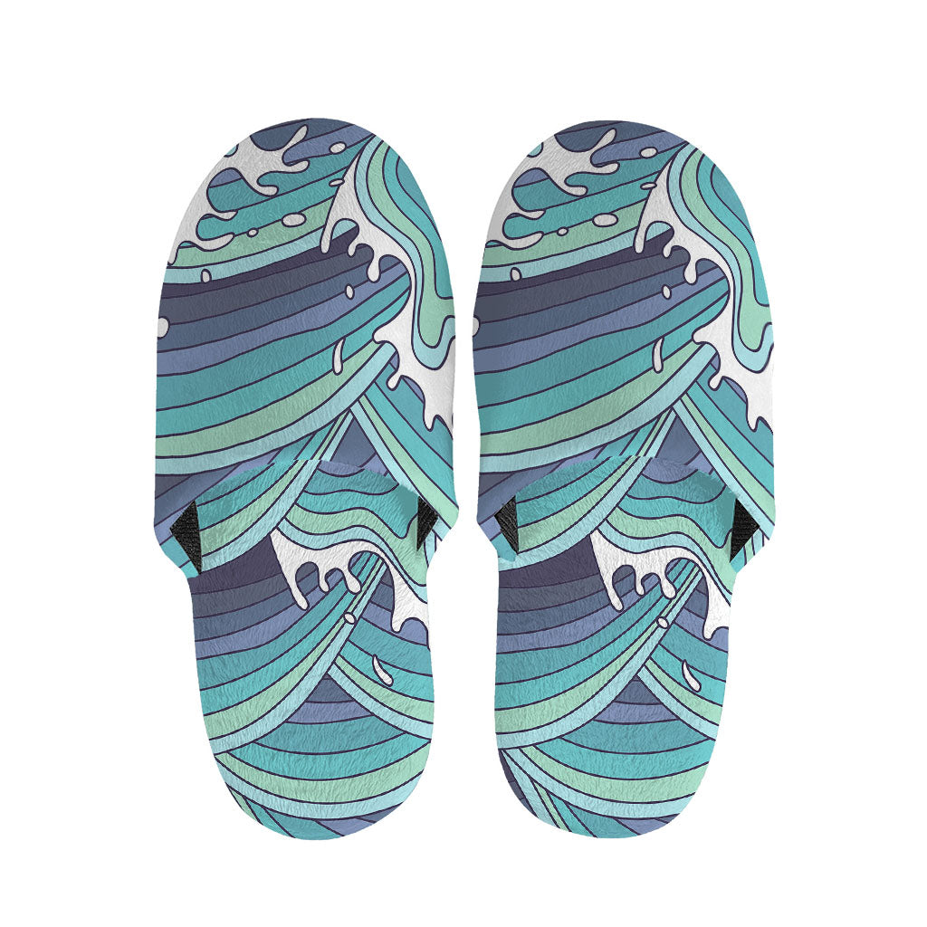 Sea Wave Surfing Pattern Print Slippers
