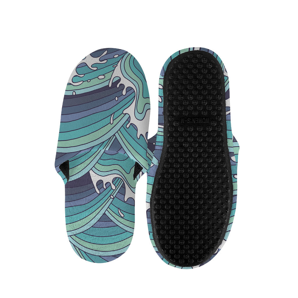 Sea Wave Surfing Pattern Print Slippers