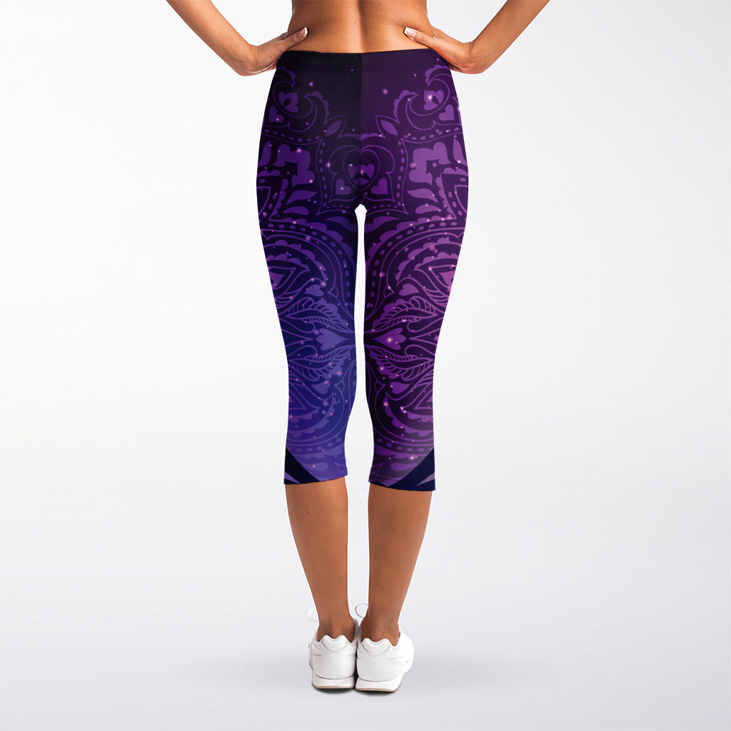 Seven Chakras Mandala Print Women's Capri Leggings