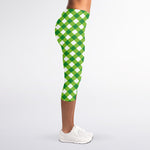 Shamrock Green And White Gingham Print Women's Capri Leggings