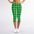 Shamrock Green Plaid Pattern Print Women's Capri Leggings