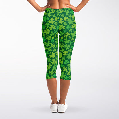 Shamrock Leaf St. Patrick's Day Print Women's Capri Leggings