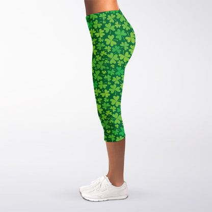 Shamrock Leaf St. Patrick's Day Print Women's Capri Leggings