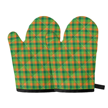 Shamrock Plaid St. Patrick's Day Print Oven Mitts