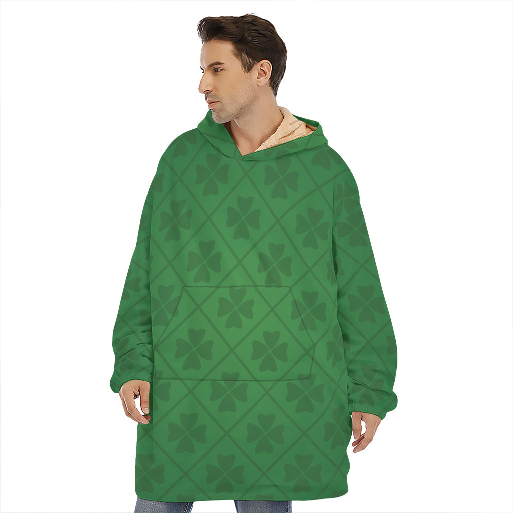 Shamrock St. Patrick's Day Pattern Print Hoodie Blanket
