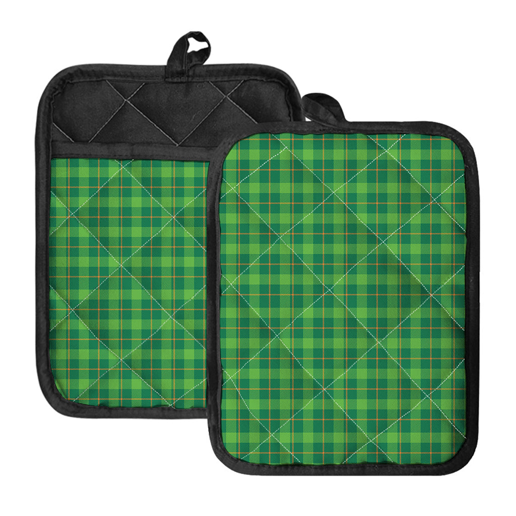 Shamrock Tartan St. Patrick's Day Print Pot Holders With Pocket