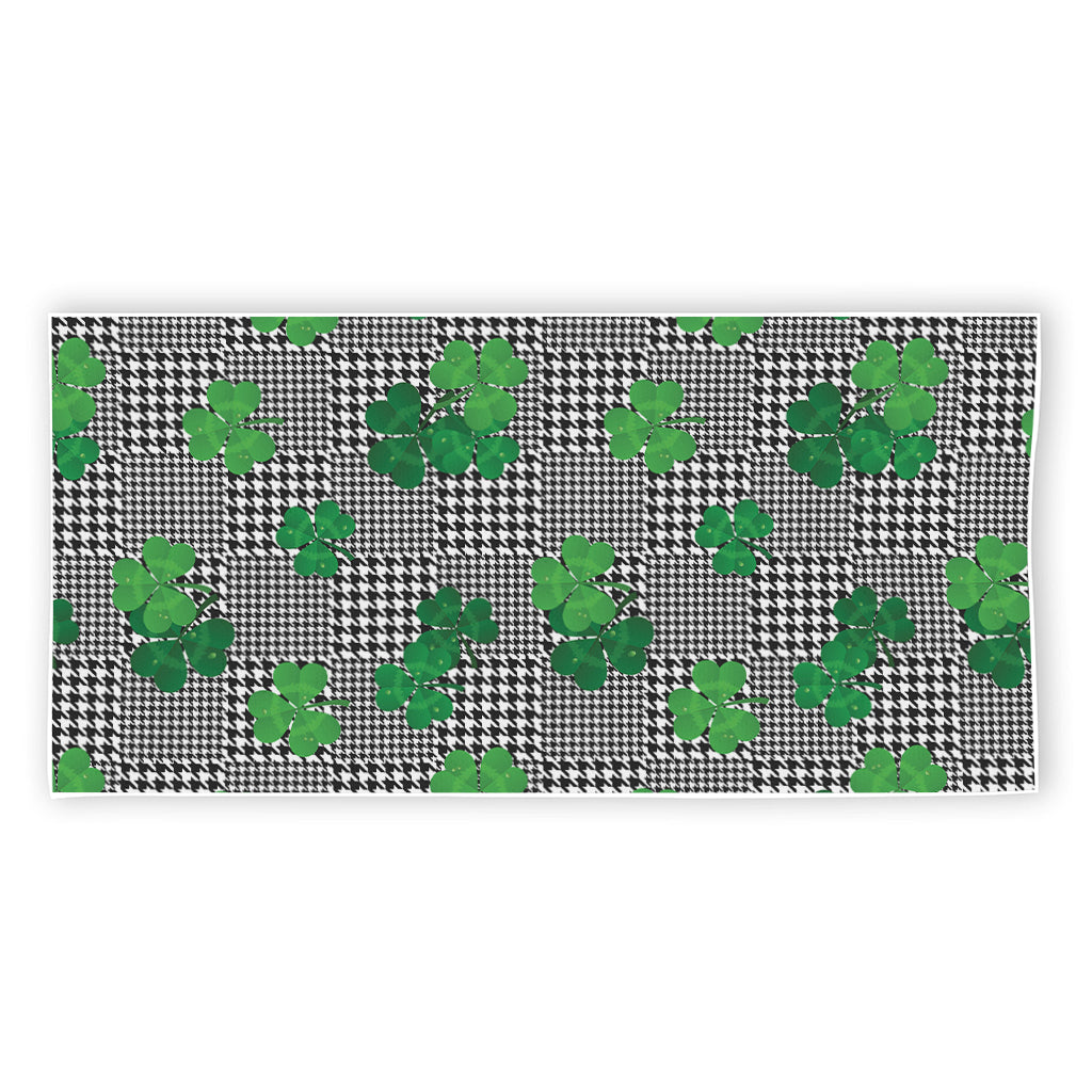 Shamrocks Houndstooth Pattern Print Beach Towel