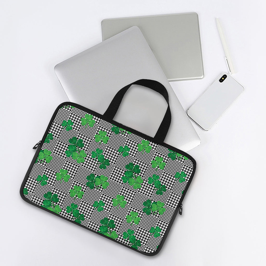 Shamrocks Houndstooth Pattern Print Laptop Sleeve With Handle