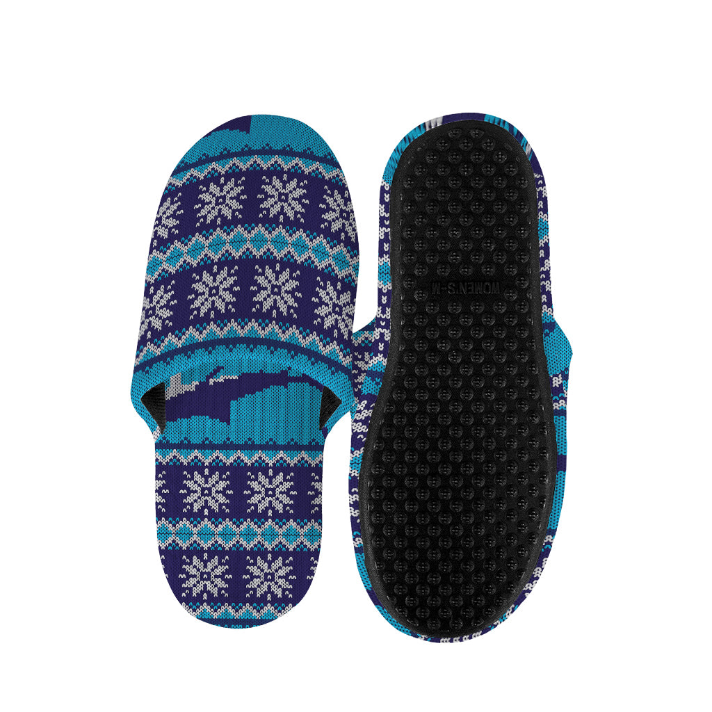 Shark Knitted Pattern Print Slippers