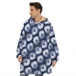 Shibori Motif Pattern Print Hoodie Blanket