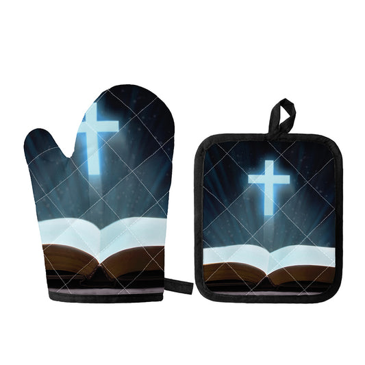 Shining Holy Bible Print Oven Mitt And Pot Holder Set