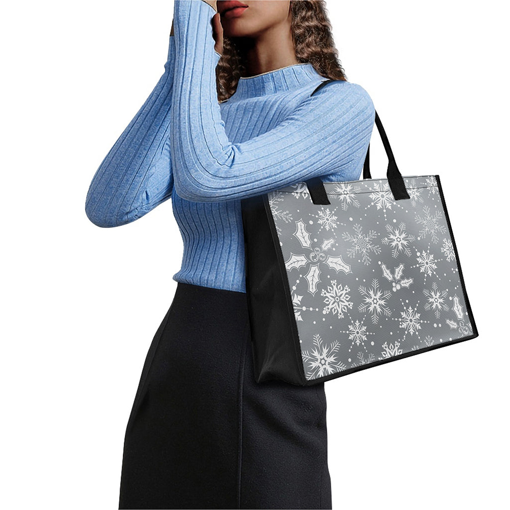 Silver And White Snowflake Pattern Print Canvas Tote Bag