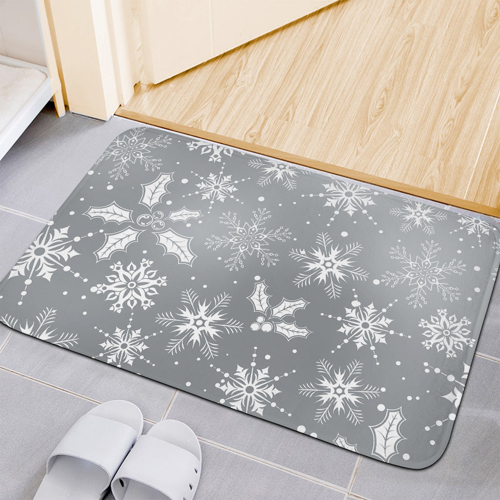 Silver And White Snowflake Pattern Print Indoor Door Mat