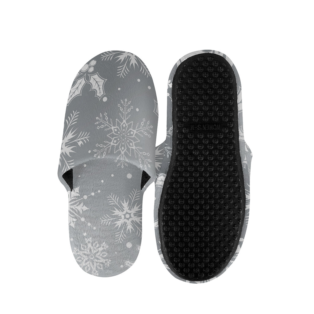 Silver And White Snowflake Pattern Print Slippers