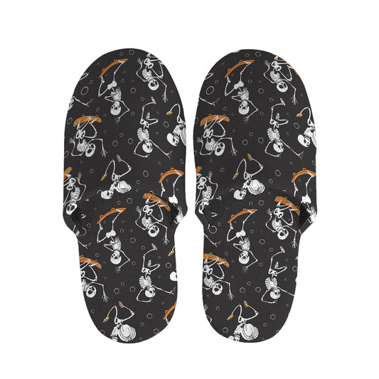 Skateboarding Skeleton Pattern Print Slippers