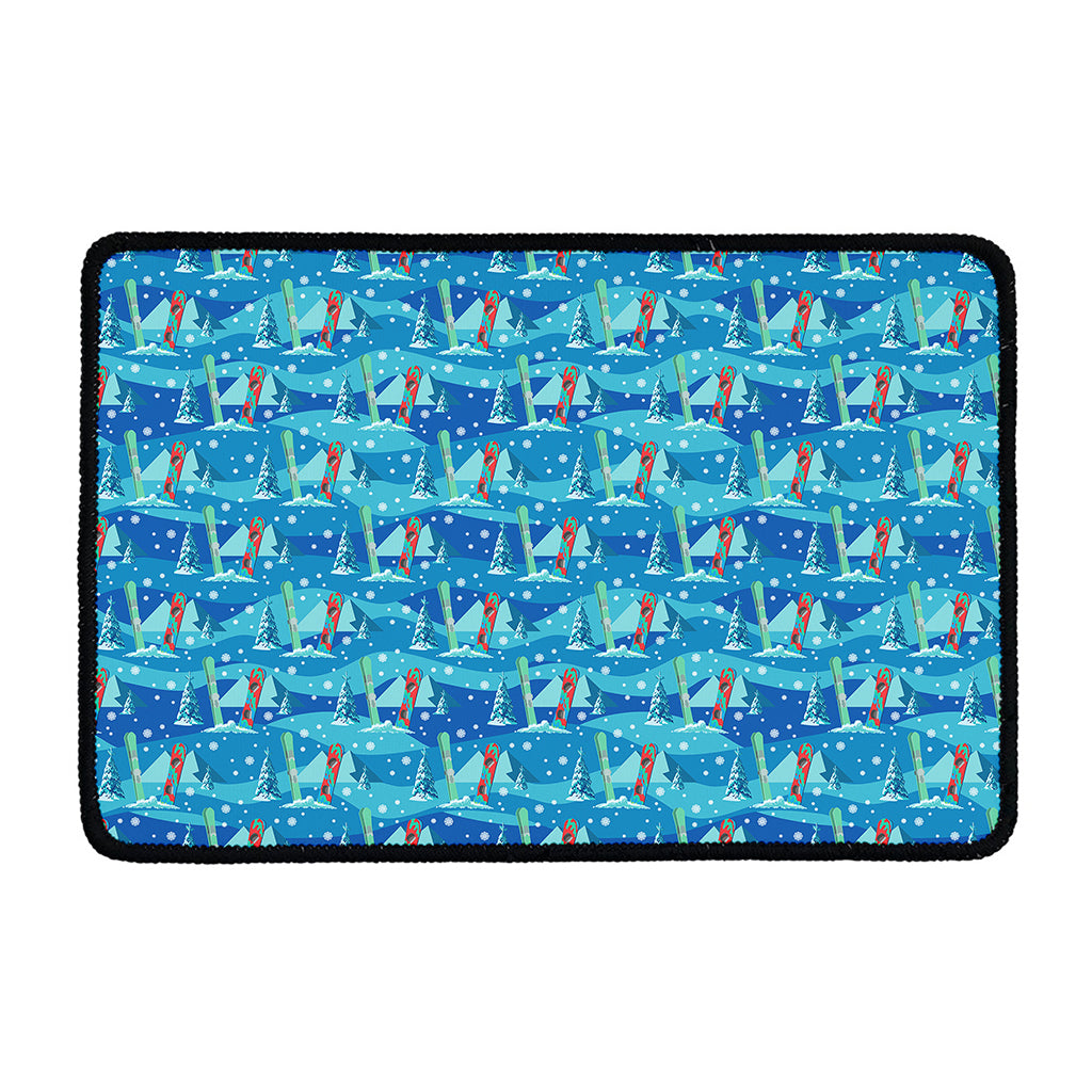 Ski And Snowboard Pattern Print Kitchen Mat