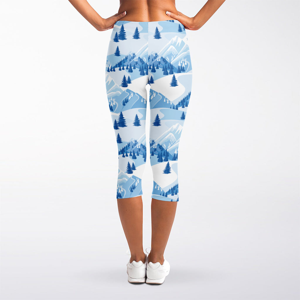 Skiing Mountain Print Women's Capri Leggings