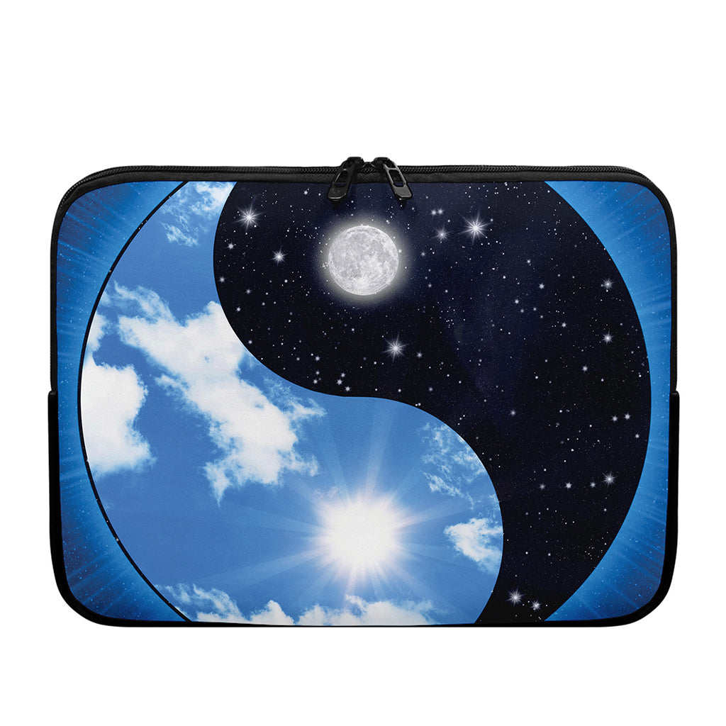 Sky And Space Yin Yang Print Laptop Sleeve
