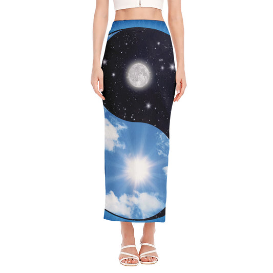 Sky And Space Yin Yang Print Side Slit Maxi Skirt
