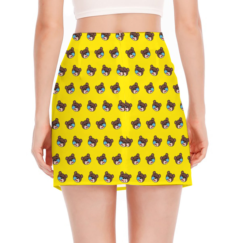 Sleeping Bear Emoji Pattern Print Side Slit Mini Skirt