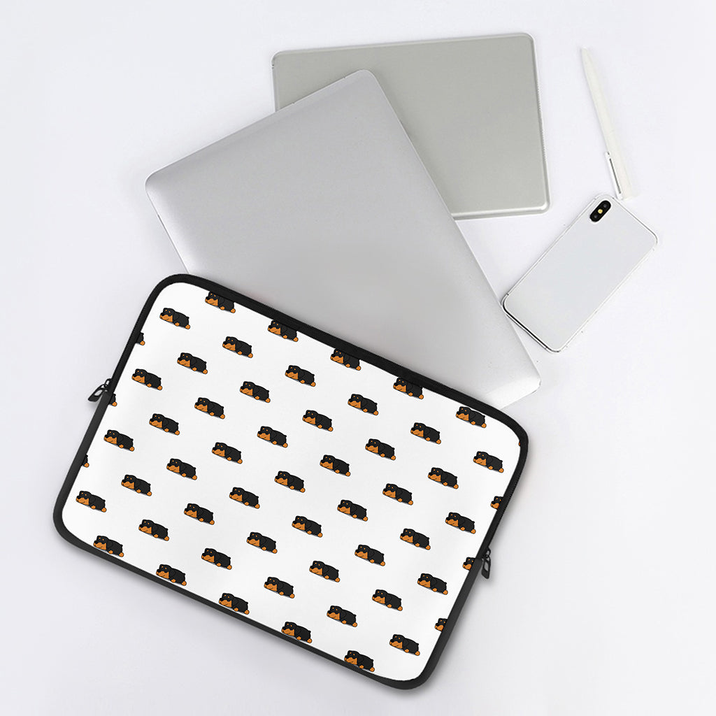 Sleeping Rottweiler Pattern Print Laptop Sleeve