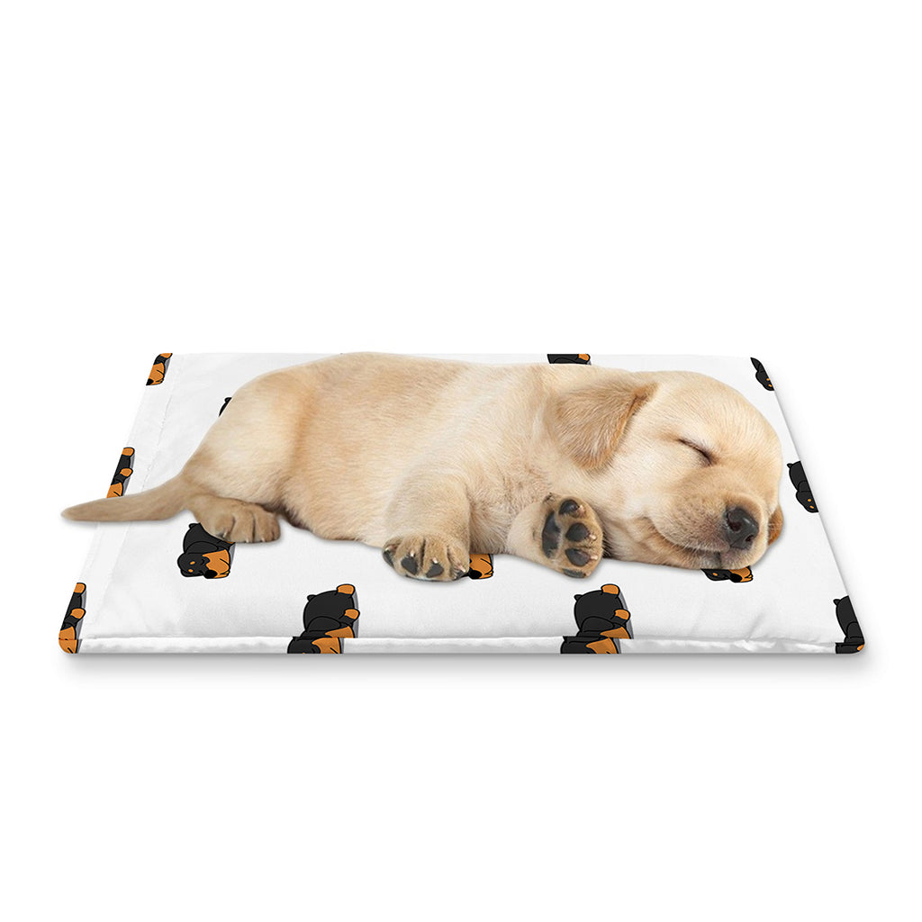 Sleeping Rottweiler Pattern Print Pet Cooling Mat Cover