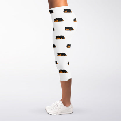 Sleeping Rottweiler Pattern Print Women's Capri Leggings