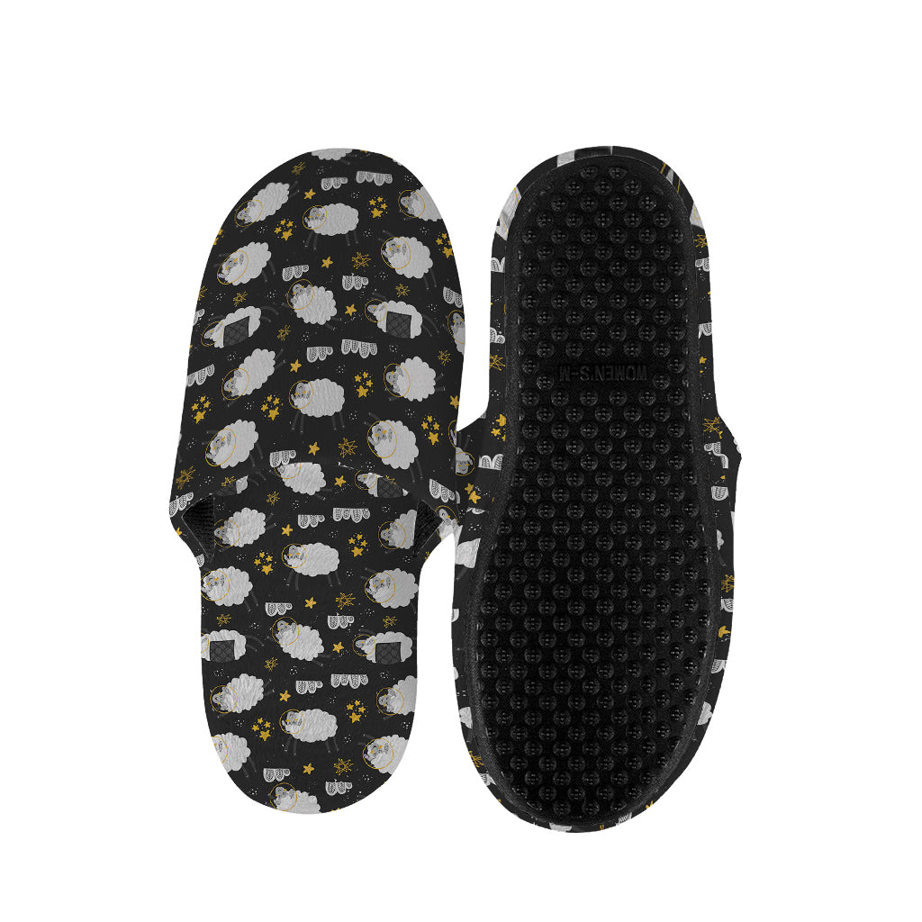 Sleeping Sheep Pattern Print Slippers