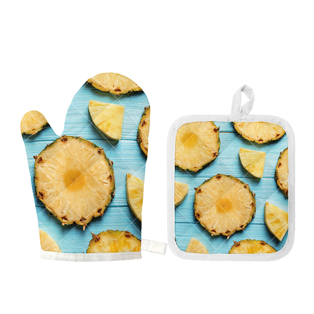 Sliced Pineapple Print Oven Mitt And Pot Holder Set