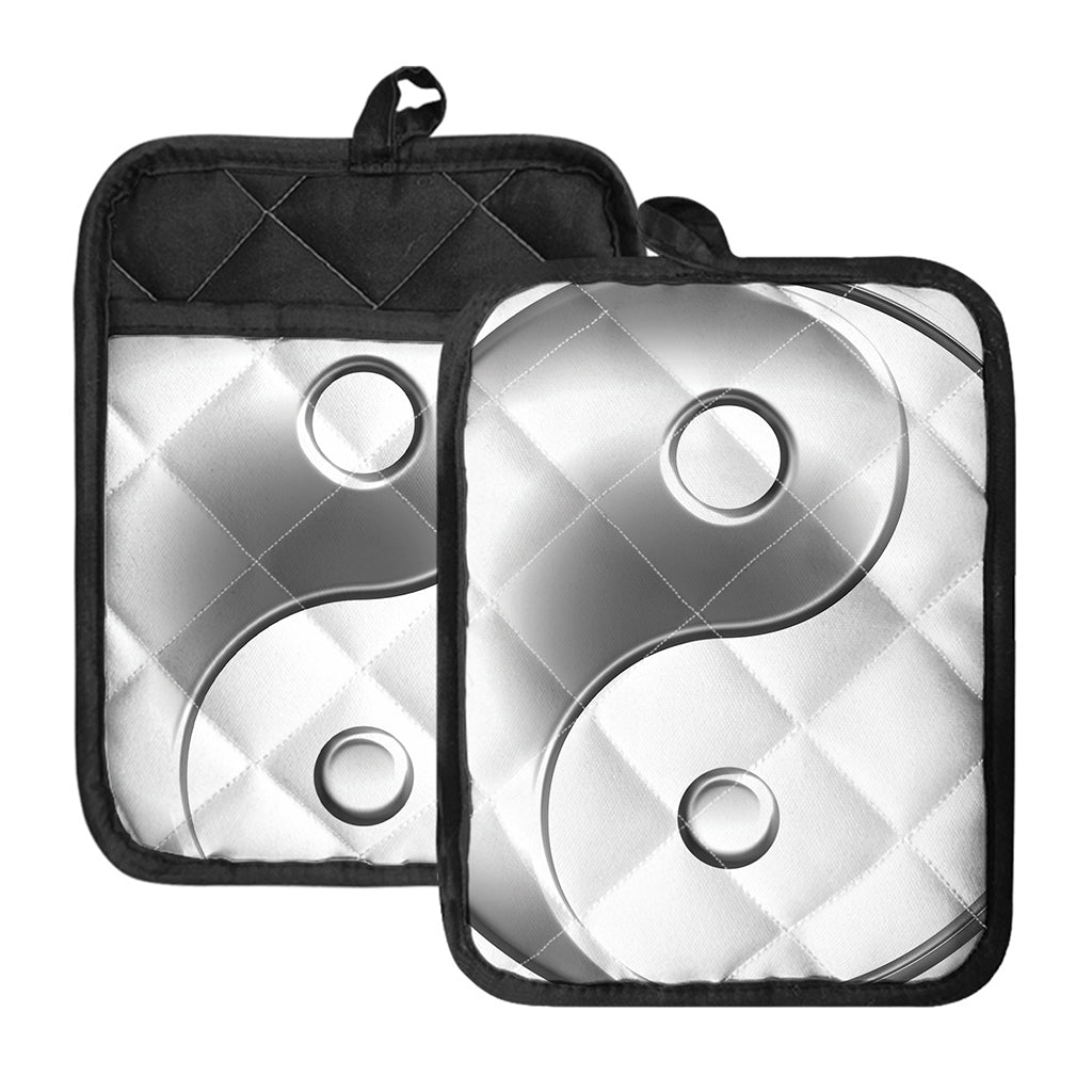 Sliver And White Yin Yang Print Pot Holders With Pocket