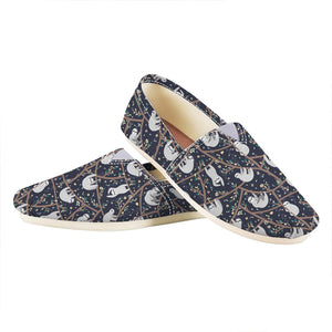 Sloth Family Pattern Print Casual Shoes