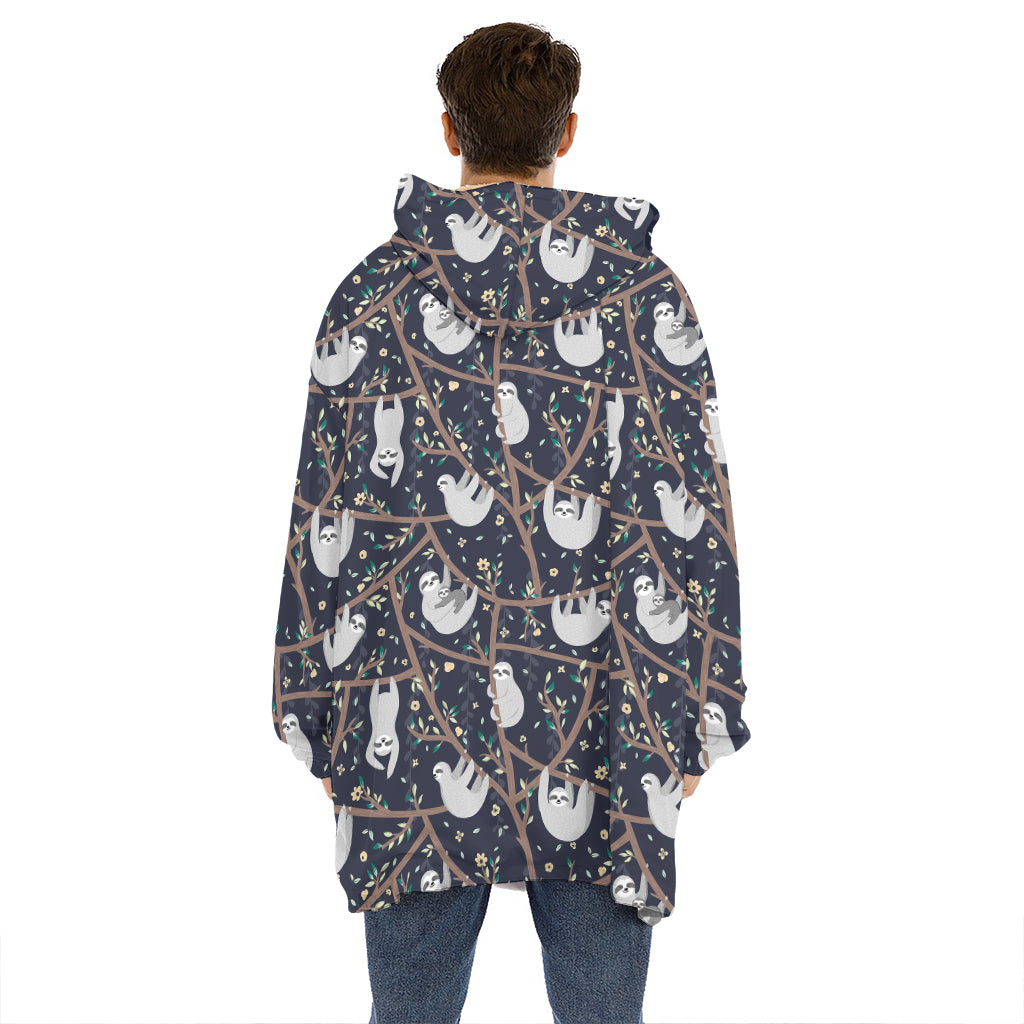 Sloth Family Pattern Print Hoodie Blanket