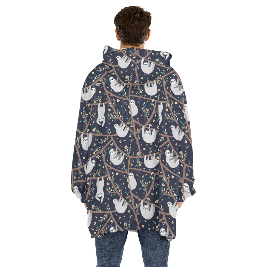 Sloth Family Pattern Print Hoodie Blanket