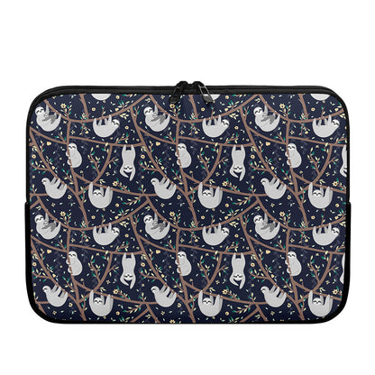 Sloth Family Pattern Print Laptop Sleeve