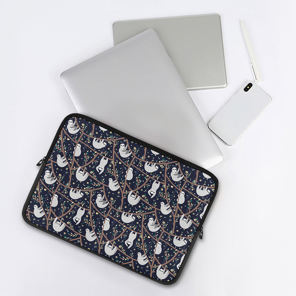 Sloth Family Pattern Print Laptop Sleeve