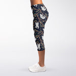 Sloth Family Pattern Print Women's Capri Leggings