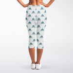 Smiley Shark Pattern Print Women's Capri Leggings
