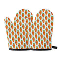 Smiling Carrot Pattern Print Oven Mitts