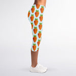 Smiling Carrot Pattern Print Women's Capri Leggings