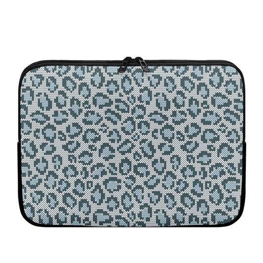 Snow Leopard Knitted Pattern Print Laptop Sleeve