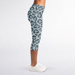 Snow Leopard Knitted Pattern Print Women's Capri Leggings
